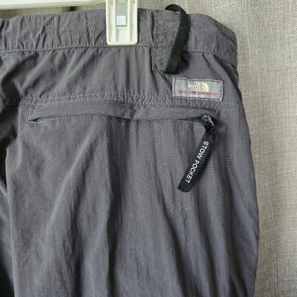 The North Face Pants Men’s XL Convertible Cargo Pants Gray Nylon Hiking - Picture 4 of 6